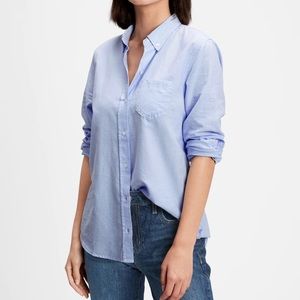 Gap Fitted Boyfriend Oxford Button-Down